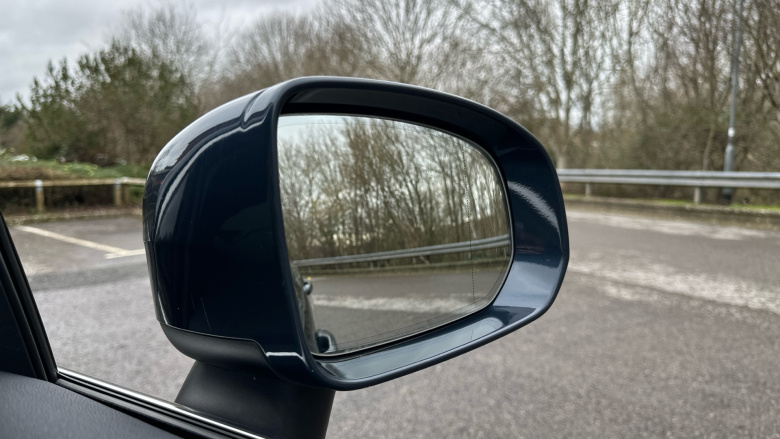 Volvo XC60 2.0 T8 [455] RC PHEV Ultimate Dark 5dr AWD Gtron Estate